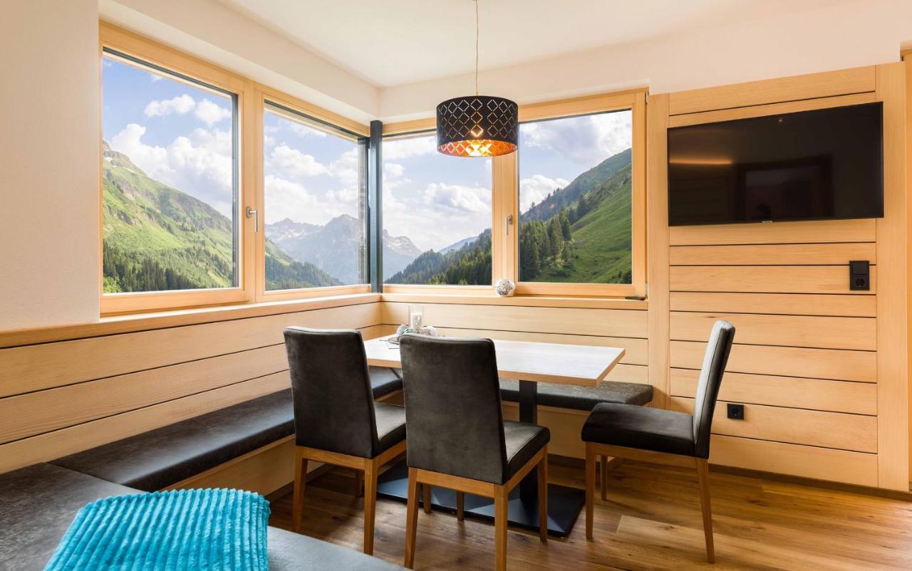 Bildegg Appartements Warth  Buitenkant foto